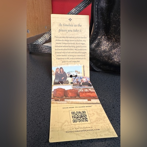 NWT Patricia Nash Distressed Black & Gold Lamé Finish Dual Strap Leather Satchel - Picture 15 of 16